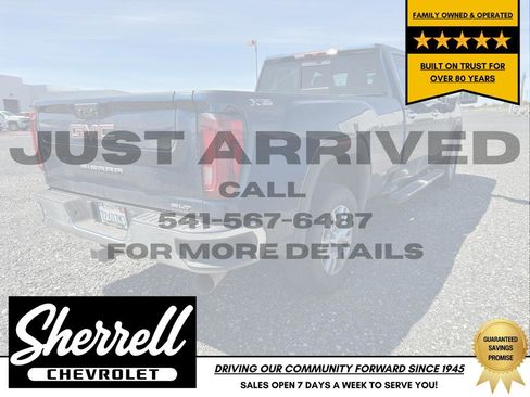 Used 2023 GMC Sierra 3500 SLT w/ SLT Premium Package AWD/4WD image 3