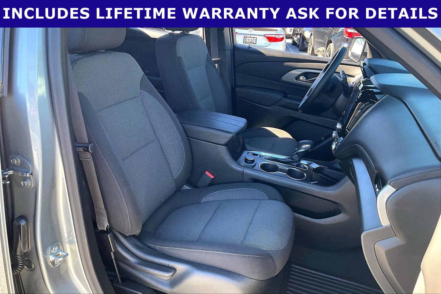 Used 2024 Chevrolet Traverse LT AWD/4WD image 7