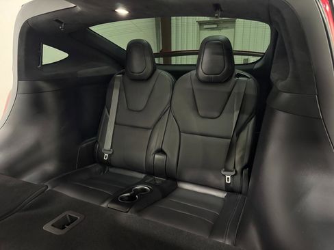 Used 2023 Tesla Model X AWD/4WD image 16