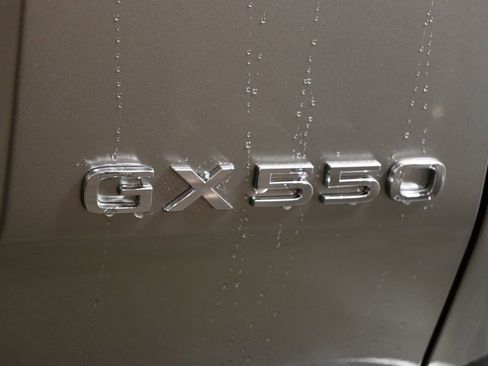 New 2026 Lexus GX 550 image 39