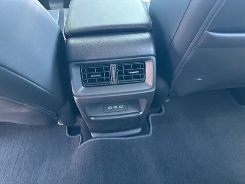 Used 2025 Honda CR-V EX-L image 17