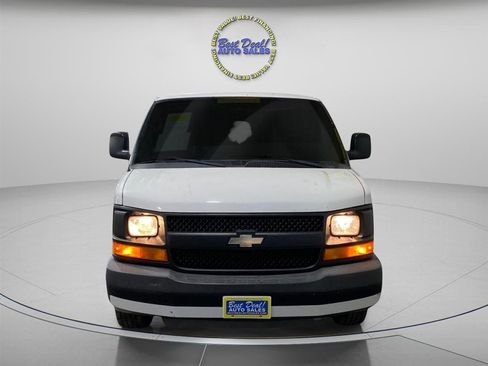 Used 2011 Chevrolet Express 1500 RWD image 9