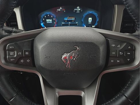 Used 2025 Ford Bronco Outer Banks AWD/4WD image 19