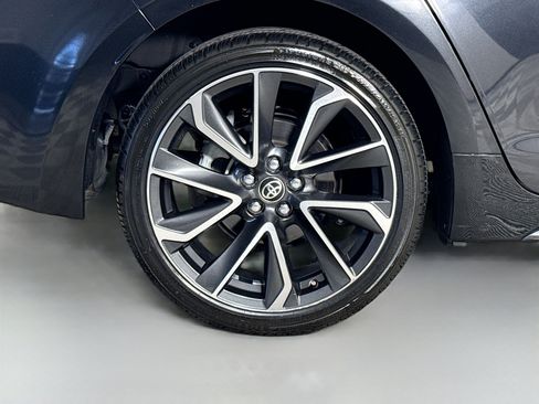 Used 2022 Toyota Corolla SE FWD image 33