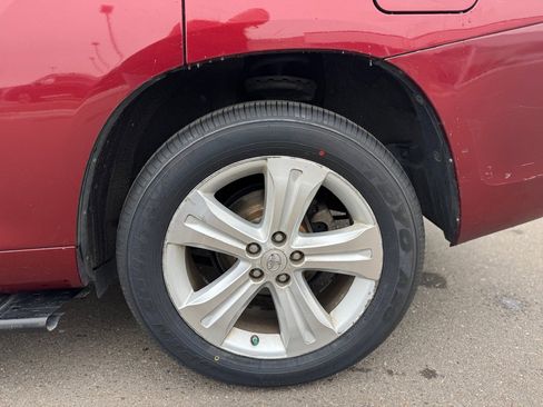 Used 2010 Toyota Highlander Limited image 60