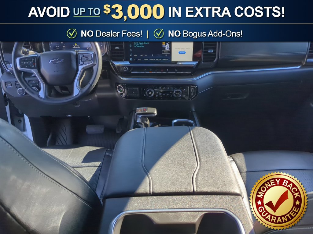 Used 2023 Chevrolet Silverado 1500 RST AWD/4WD image 17
