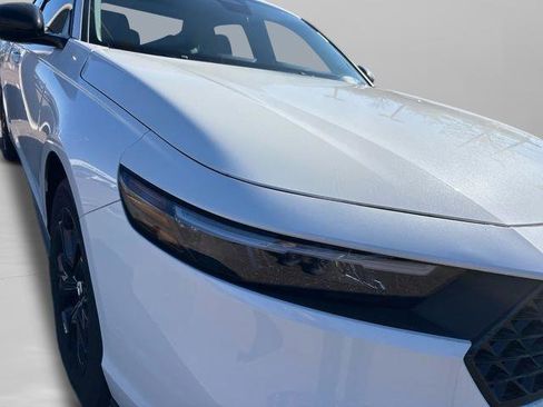 New 2025 Honda Accord SE image 25