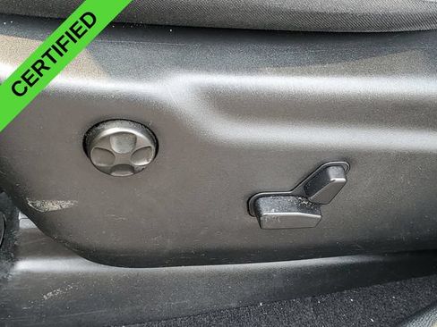 Used 2025 Dodge Durango GT AWD/4WD image 7