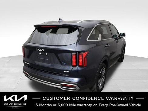 Certified 2023 Kia Sorento EX AWD/4WD image 5