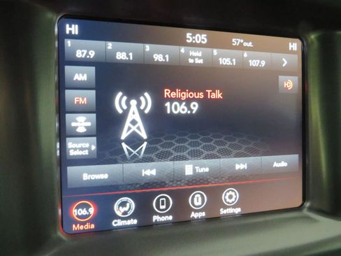 Used 2020 Dodge Charger R/T image 21