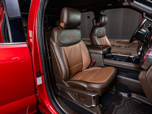 Used 2024 Ford F250 King Ranch w/ Chrome Package image 30