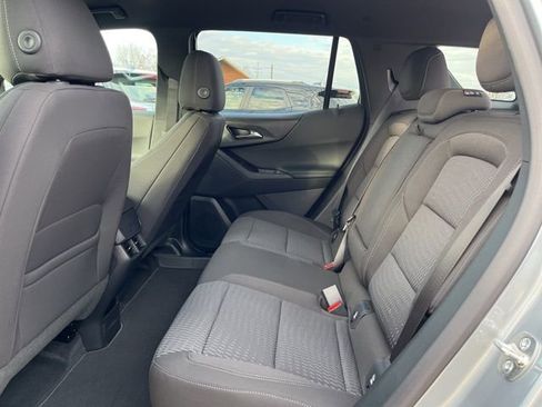 New 2026 Chevrolet Equinox LT image 24