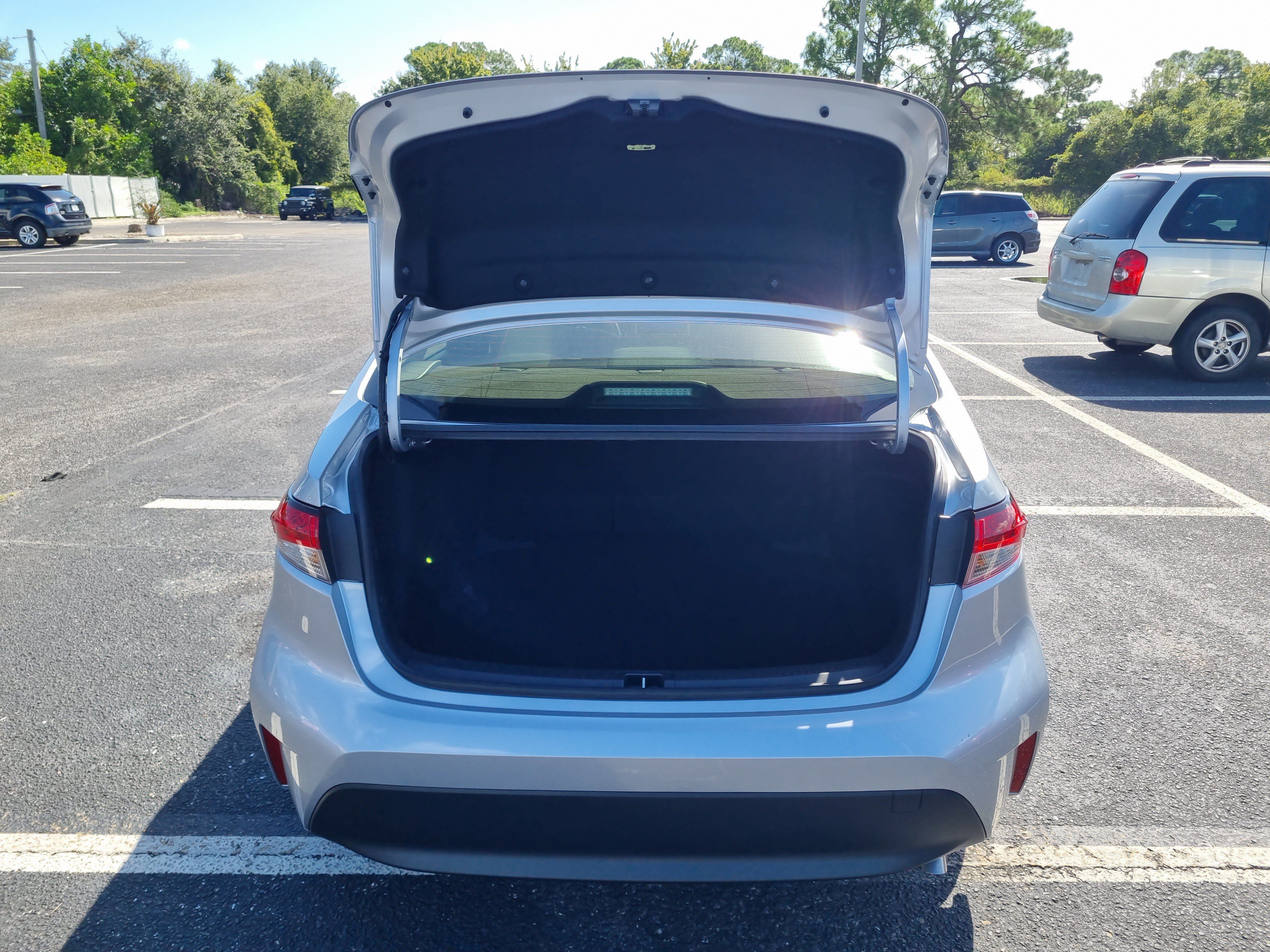 Certified 2026 Toyota Corolla LE FWD image 8