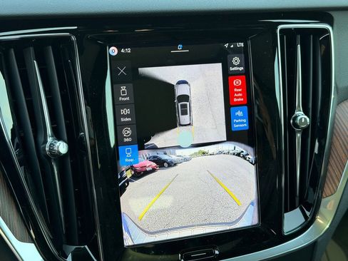 New 2026 Volvo V60 B5 Cross Country Plus w/ Protection Package Premier AWD/4WD image 23