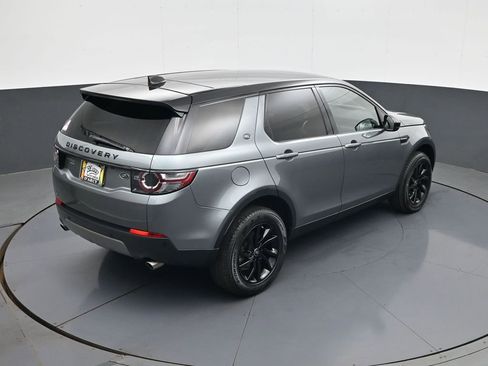 Used 2019 Land Rover Discovery Sport HSE AWD/4WD image 17