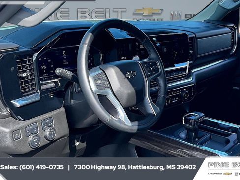 Used 2024 Chevrolet Silverado 1500 RST w/ Convenience Package II AWD/4WD image 13