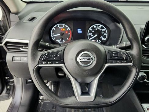 Used 2022 Nissan Altima 2.5 S image 13