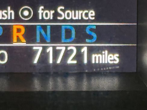 Used 2020 Toyota Tundra SR5 w/ TRD Off-Road Package AWD/4WD image 42