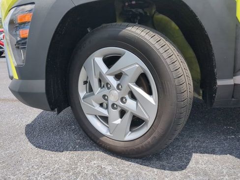 Used 2025 Hyundai Kona SE AWD/4WD image 34