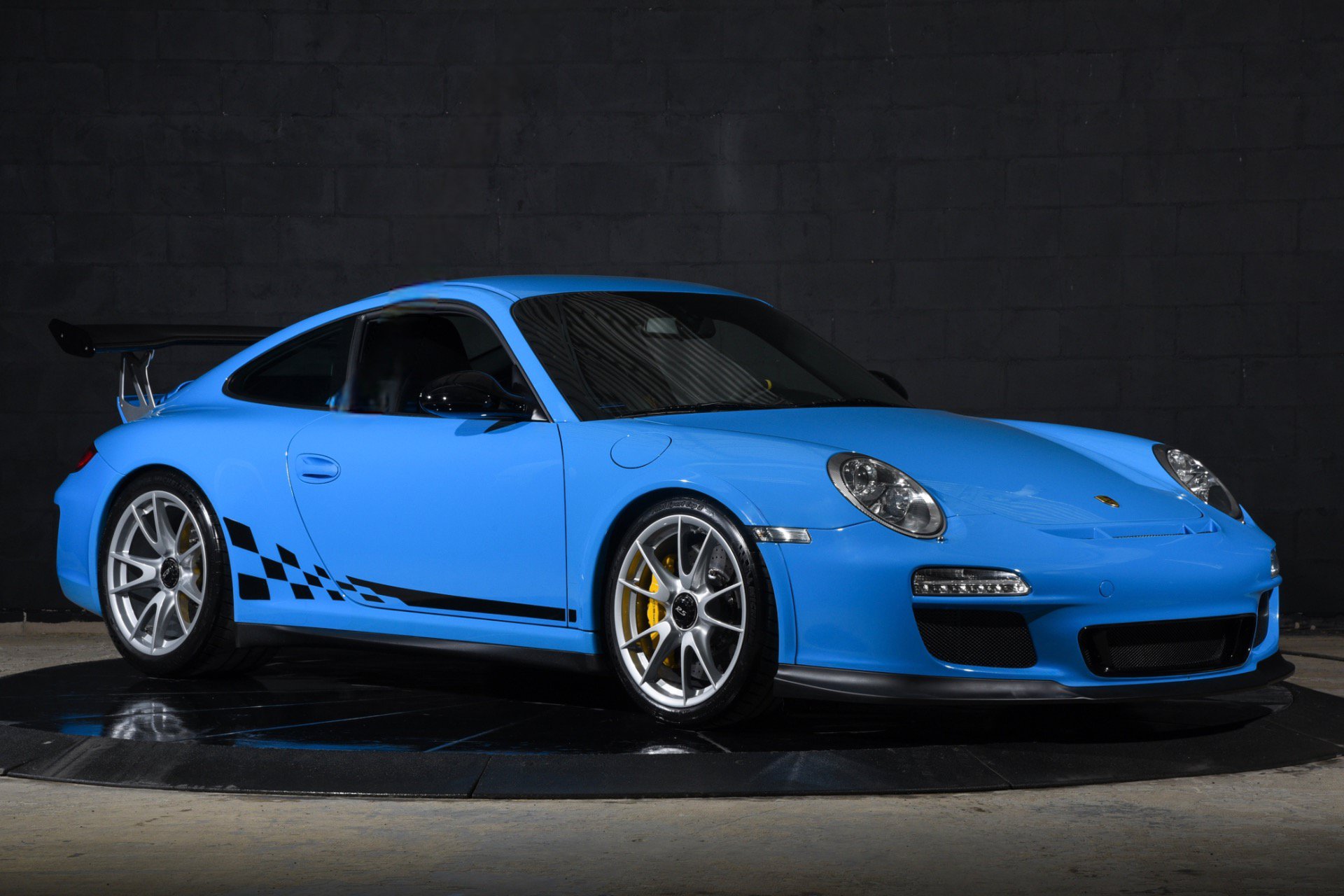 Used 2011 Porsche 911 GT3 RS RWD image 7