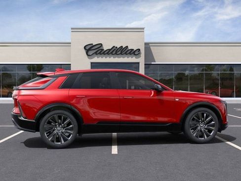 New 2025 Cadillac Lyriq Sport w/ Nappa Leather Package image 5