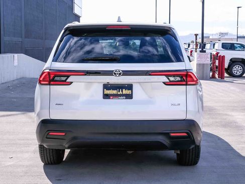 Certified 2025 Toyota Grand Highlander AWD image 5