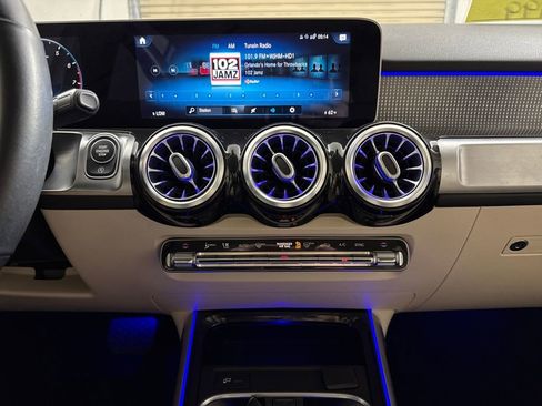Used 2020 Mercedes-Benz GLB 250 image 15