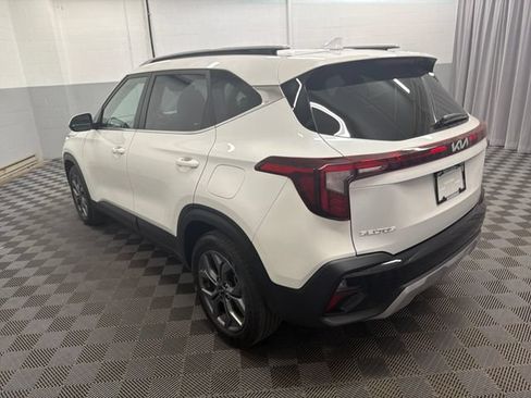 Certified 2024 Kia Seltos S FWD image 9