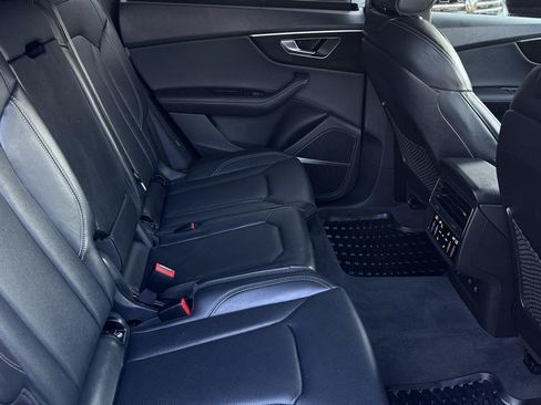 Used 2024 Audi Q8 Prestige w/ Prestige Package AWD/4WD image 37