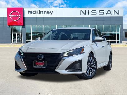 Used 2023 Nissan Altima 2.5 SV