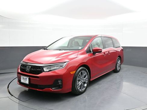 Certified 2025 Honda Odyssey Touring image 1