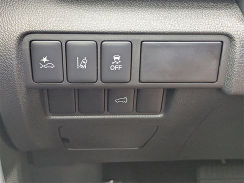 New 2025 Mitsubishi Eclipse Cross SEL image 26