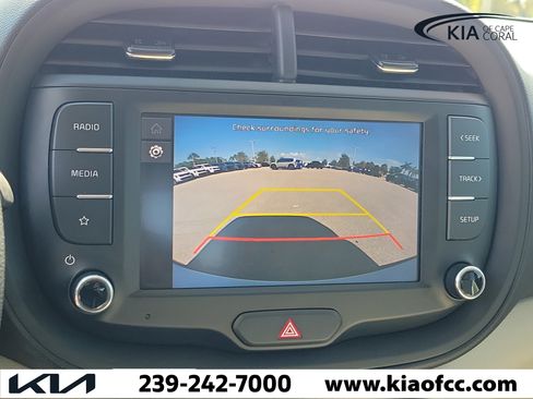 Used 2024 Kia Soul LX FWD image 25