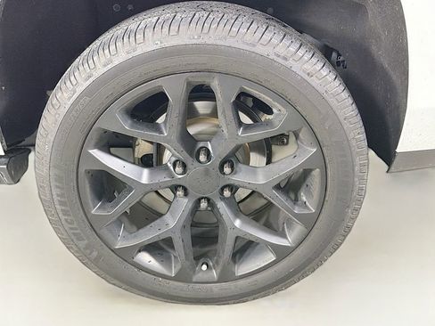 Used 2019 GMC Yukon Denali w/ Denali Ultimate Package image 37