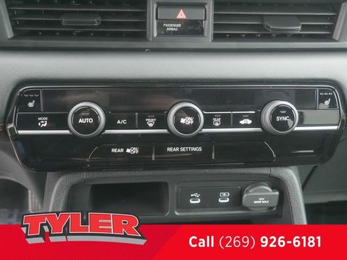 New 2026 Honda Pilot Sport image 31