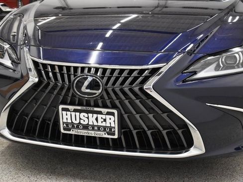 Used 2024 Lexus ES 350 image 16