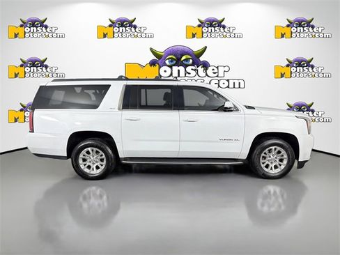 Used 2018 GMC Yukon XL SLT w/ Open Road Package image 4