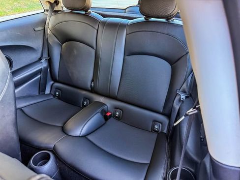 Used 2016 MINI Cooper S image 10