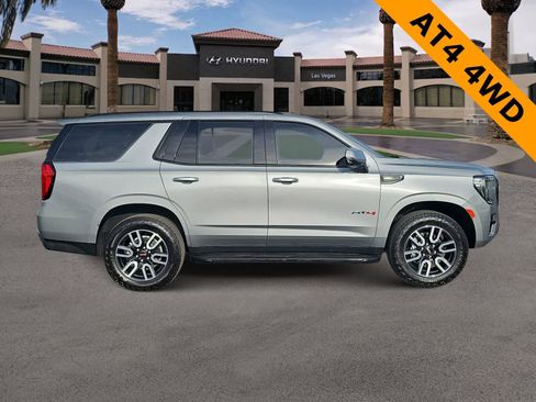Used 2024 GMC Yukon AT4 w/ Technology Package image 9