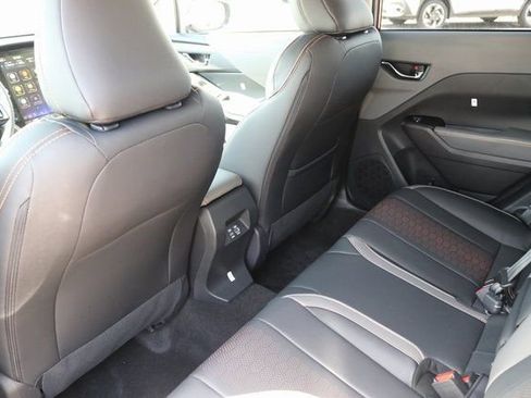 Certified 2025 Subaru Crosstrek 2.5i Limited w/ Crosstrek Mirror Package image 16