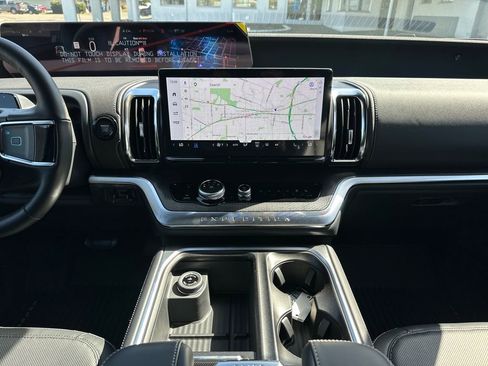 New 2026 Ford Expedition Max Platinum AWD/4WD image 18