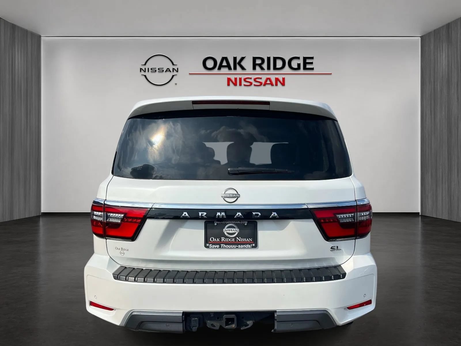 Used 2023 Nissan Armada SL RWD image 4