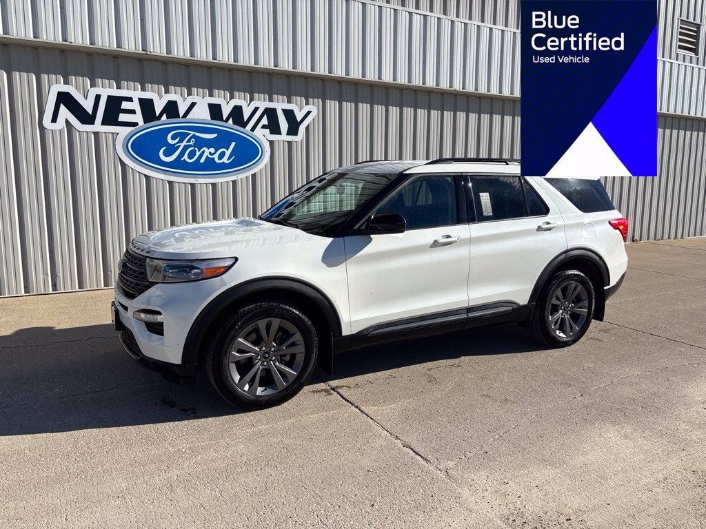 Used 2022 Ford Explorer XLT w/ Equipment Group 202A AWD/4WD image 1