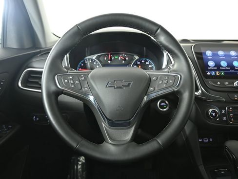 Used 2024 Chevrolet Equinox LT AWD/4WD image 33