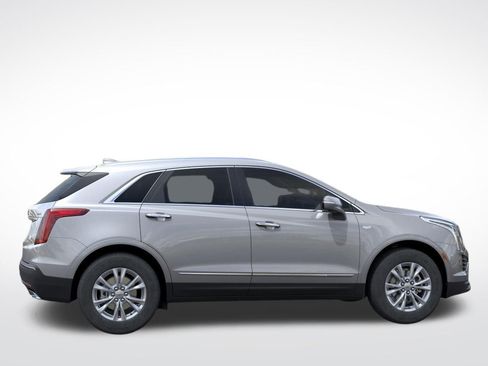 New 2026 Cadillac XT5 Luxury image 5