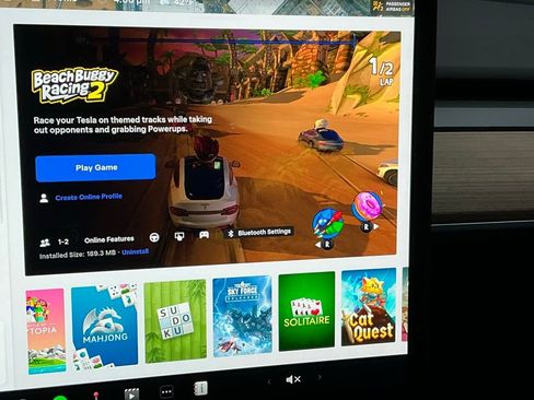 Used 2025 Tesla Model Y Performance image 26