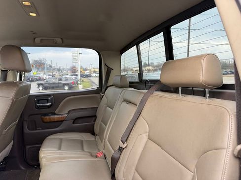 Used 2017 GMC Sierra 2500 SLT w/ Duramax Plus Package image 27