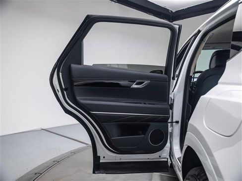 New 2026 Genesis GV80 2.5T image 27