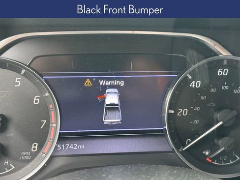 Used 2023 Nissan Titan SV w/ SV Convenience Package image 15