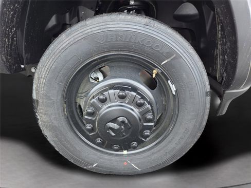 New 2026 RAM 5500 Tradesman image 32
